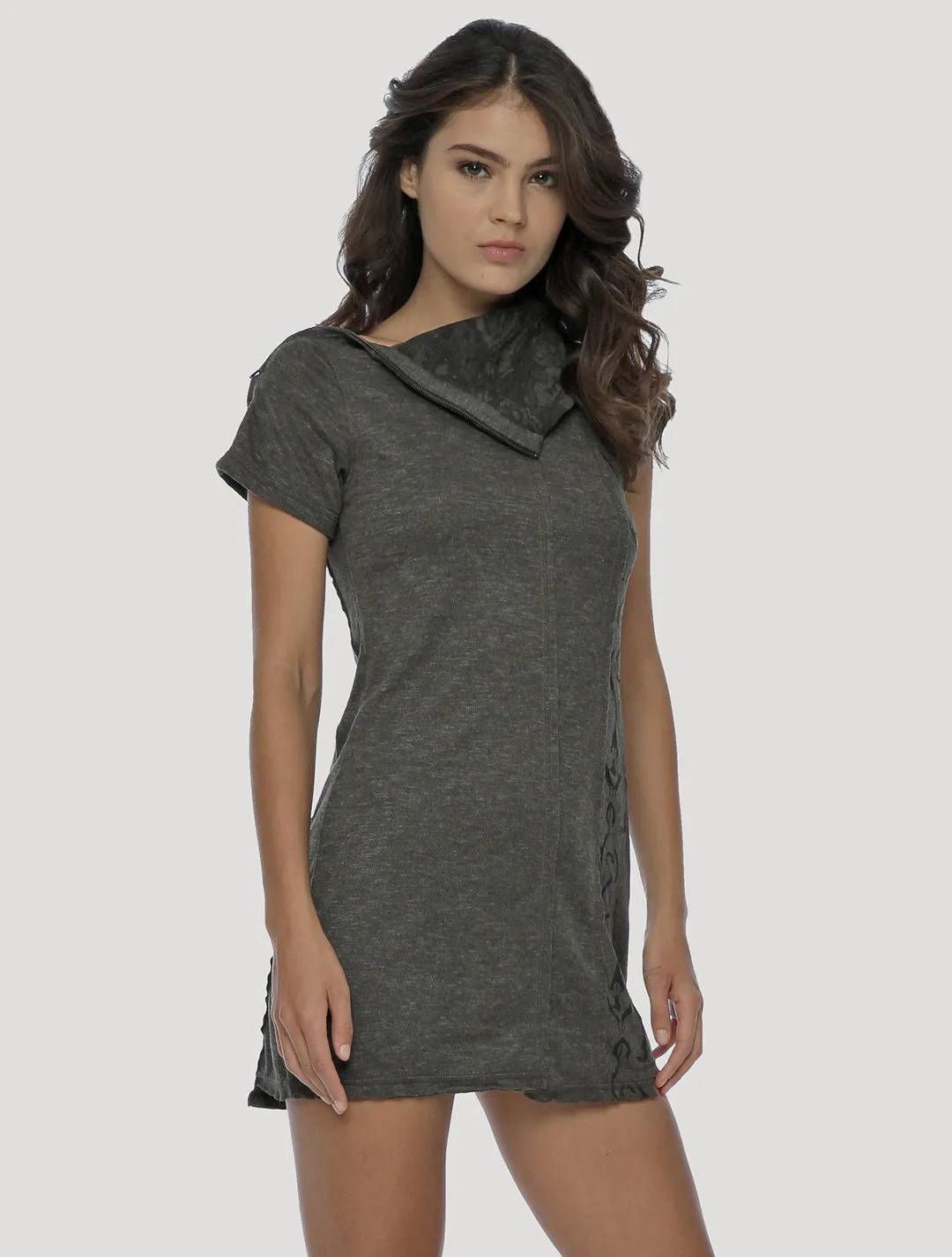 Beet Short Sleeves Mini Dress