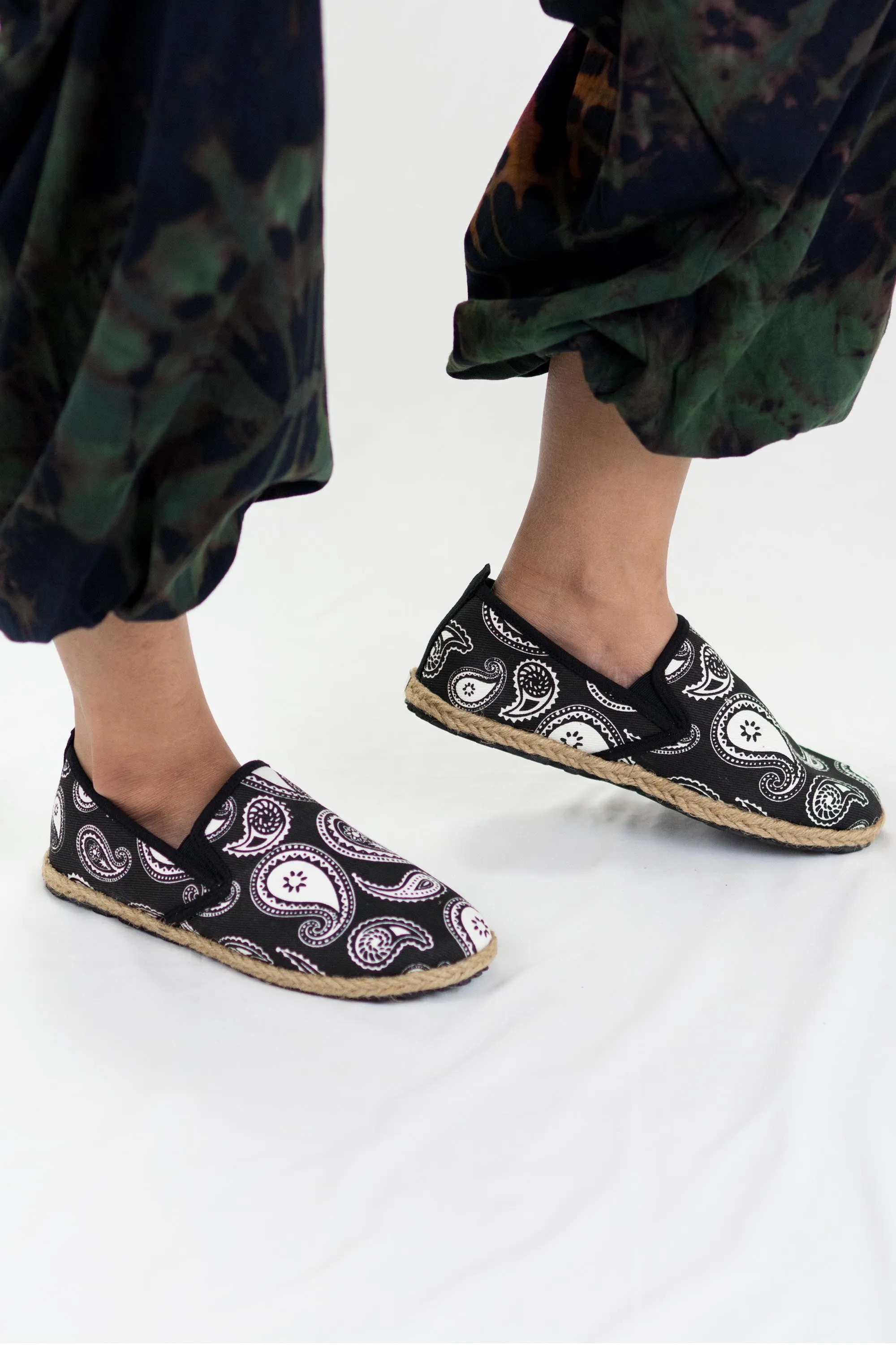 Black White Paisley Print Slip On Shoes