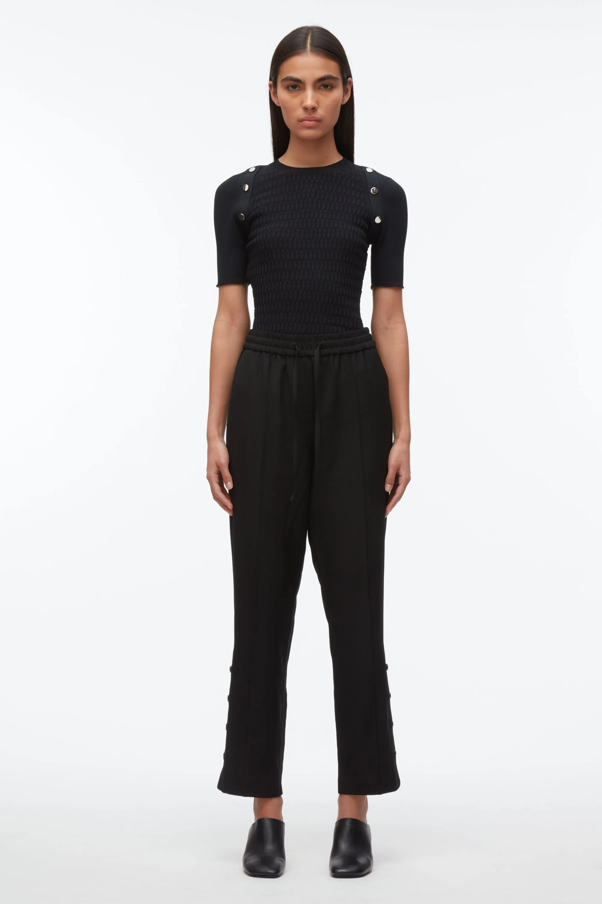 Cropped Elasticated Pants With Side Vent