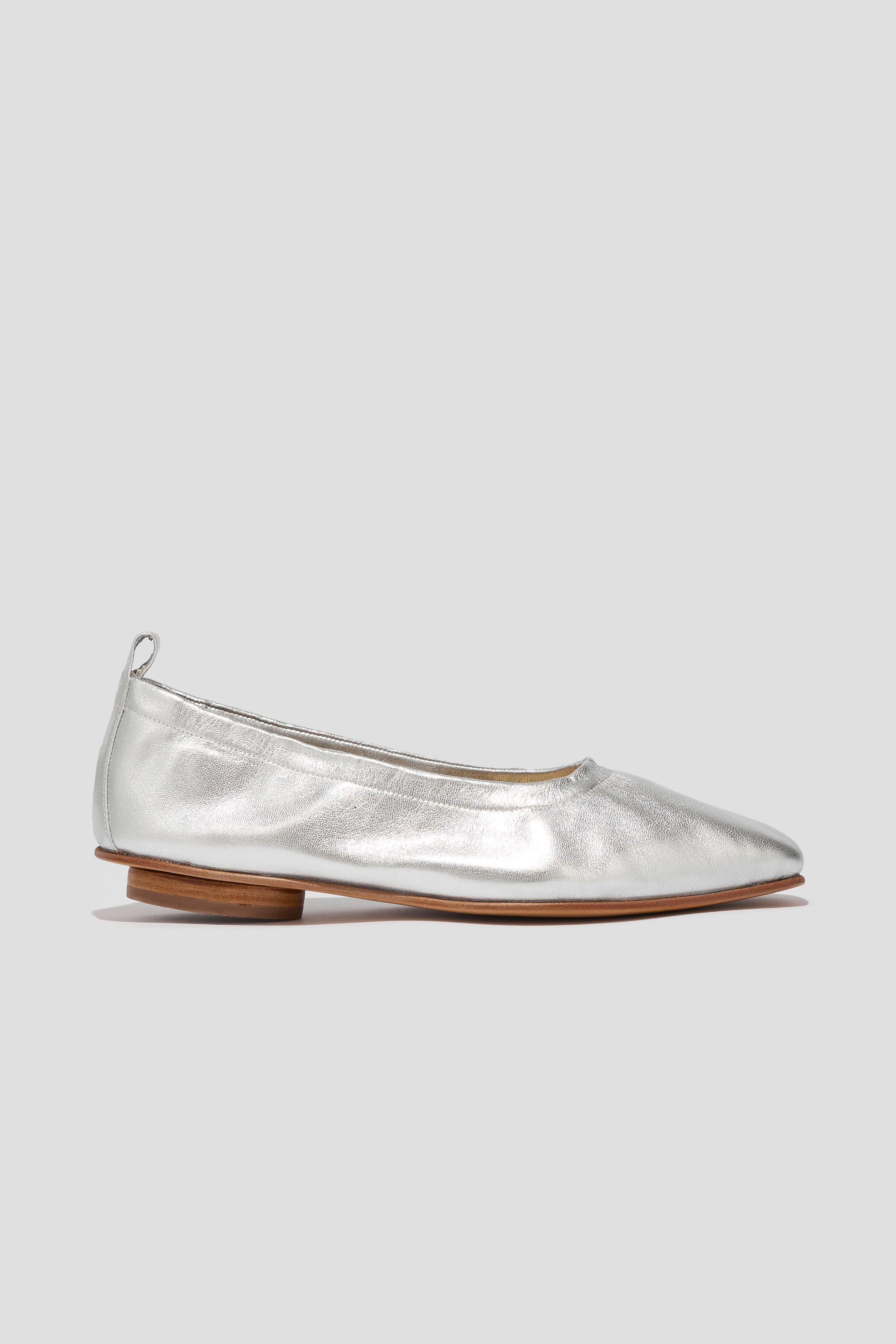 Daria Glove Flat in Silver