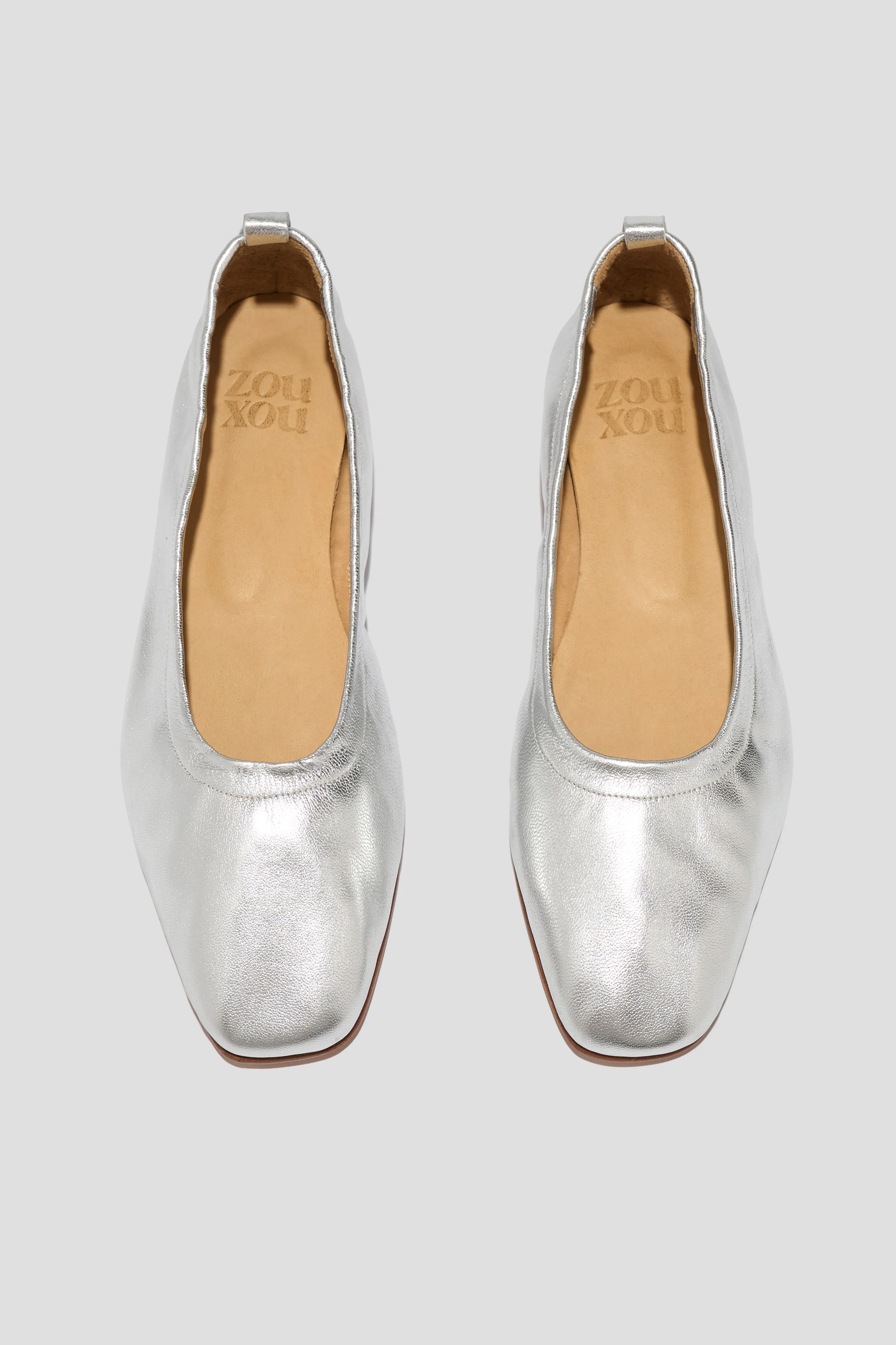 Daria Glove Flat in Silver