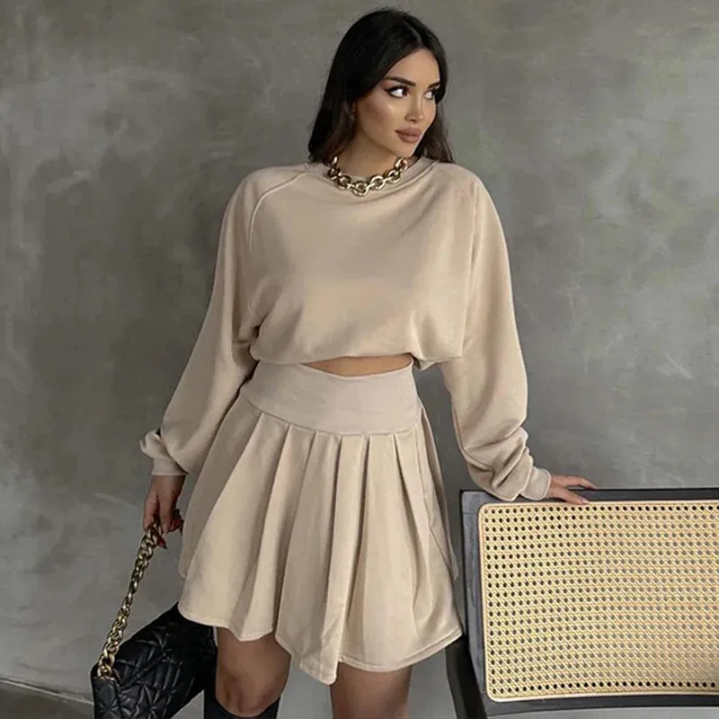 Flytonn-Two-Piece Pleated Skirt for Women, Long-Sleeved Sweatshirt and High-Waisted Mini Skirt, Casual Sportswear, Fall