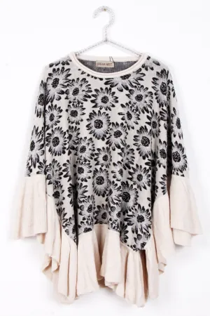 Oversized Daisy Print Poncho with Ruffle Bell Sleeves