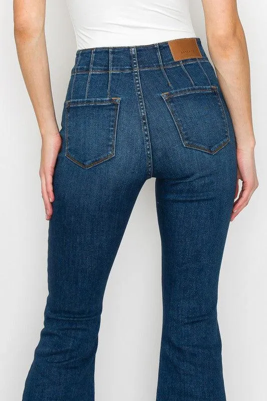 PLUS SIZE - HIGH  RISE MODERN FLARE JEANS