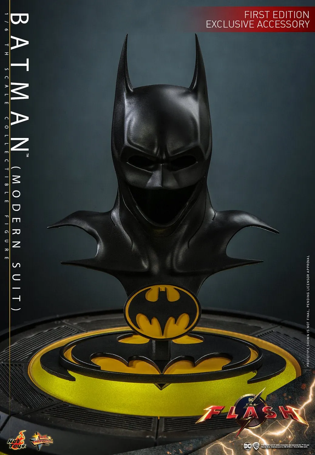 PRE-ORDER: Hot Toys The Flash: Batman (Modern Suit) Sixth Scale Figure