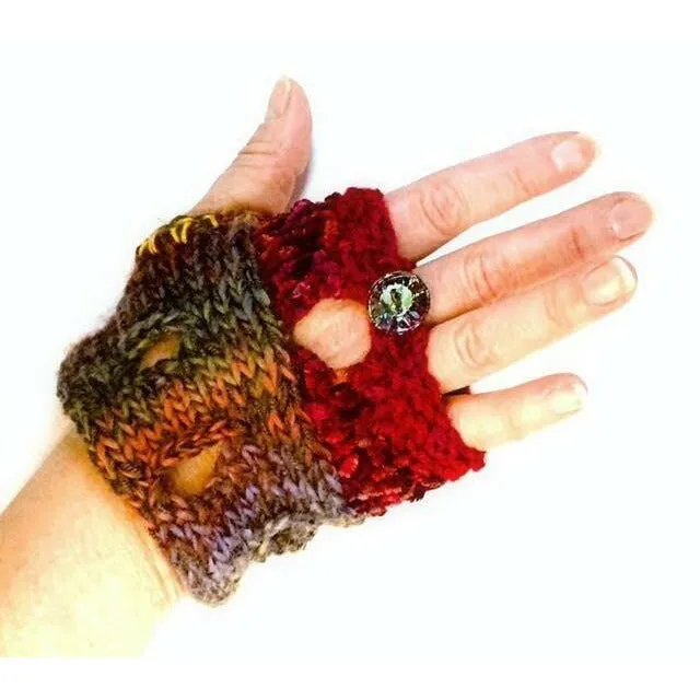 Swiss Cheese Melts Fingerless fingers free gloves or mittens knit pattern. Wonderful to wear year round.